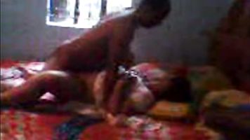 Bengali Couple Leaked MMS - Movies.