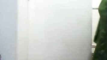 Aunty Seductive Wall Dance - Movies.