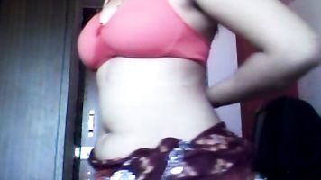 Indian Bhabhi Changing - Movies. video2porn2