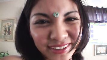 O M G The most gorgeous desi goddess I've EVER seenWOW