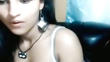 Avantika hot college girl exposed by bf.