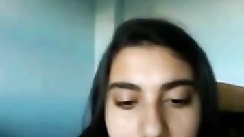 Indian teen slut masturbates on cam.