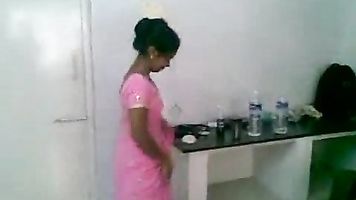 Sexy Indian sucks and fucks in motel room.
