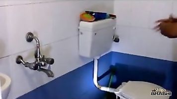 beautiful desi housewife shilpa bhabhi shower soaping huge boobs
