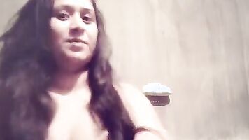pakistani girl remove cloth