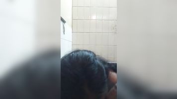 Indian maid jyoti sucking my dick
