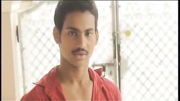Beautiful mallu aunty hottest movie french kiss !
