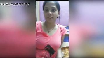 Raat ke Time Biwi Garam Lekin Pati NARAM