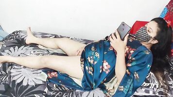Muslim girl masturbating while watching porn vid alone