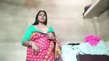 Village beautiful aunty cute movie
