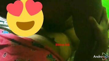 Real Husband's friend fucking housewife for swapping.....Housewife ko chudbaya friend se
